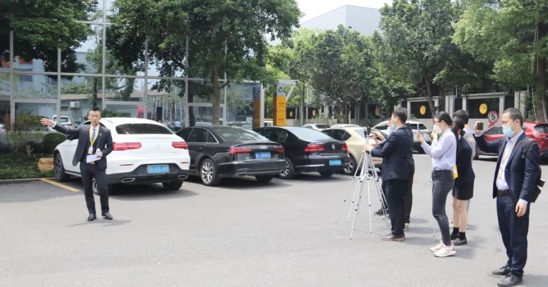 空壓機行業(yè)“工業(yè)品電商+直播”，葆德首開先河