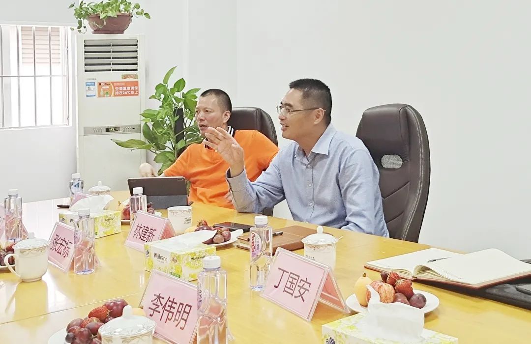 創(chuàng)新葆德 中國智造｜佛山市三水區(qū)政協(xié)主席何綺紅一行蒞臨葆德考察指導(dǎo)！