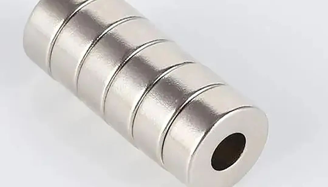 高效動(dòng)力之源，空壓機(jī)節(jié)不節(jié)能，這項(xiàng)技術(shù)很關(guān)鍵！