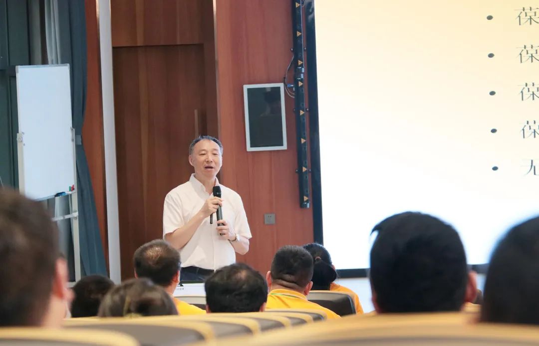 數(shù)據(jù)節(jié)能，未來已來：葆德厚德學(xué)院2023銷售勇將訓(xùn)練營成功舉辦!