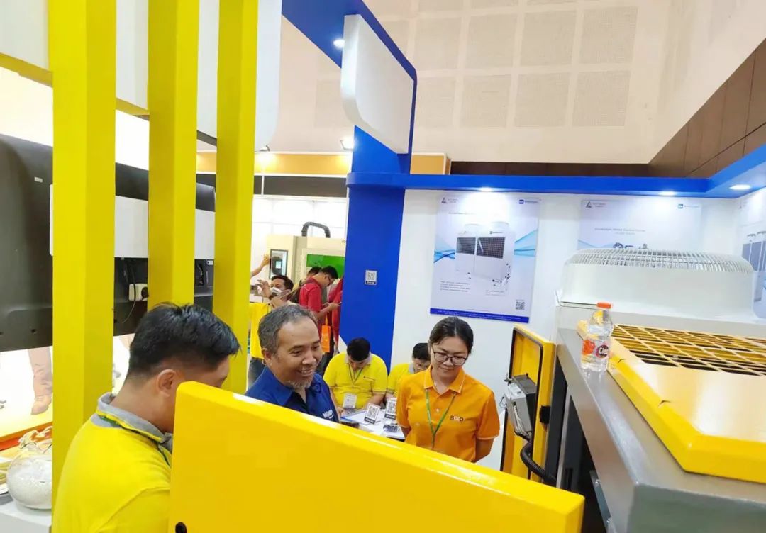 葆德亮相第18屆印尼泗水國際展會，展示高性能節(jié)能空壓機