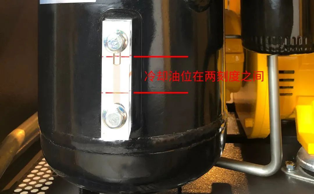 空壓機(jī)高溫停機(jī)預(yù)警！夏季維保攻略助設(shè)備降溫省成本